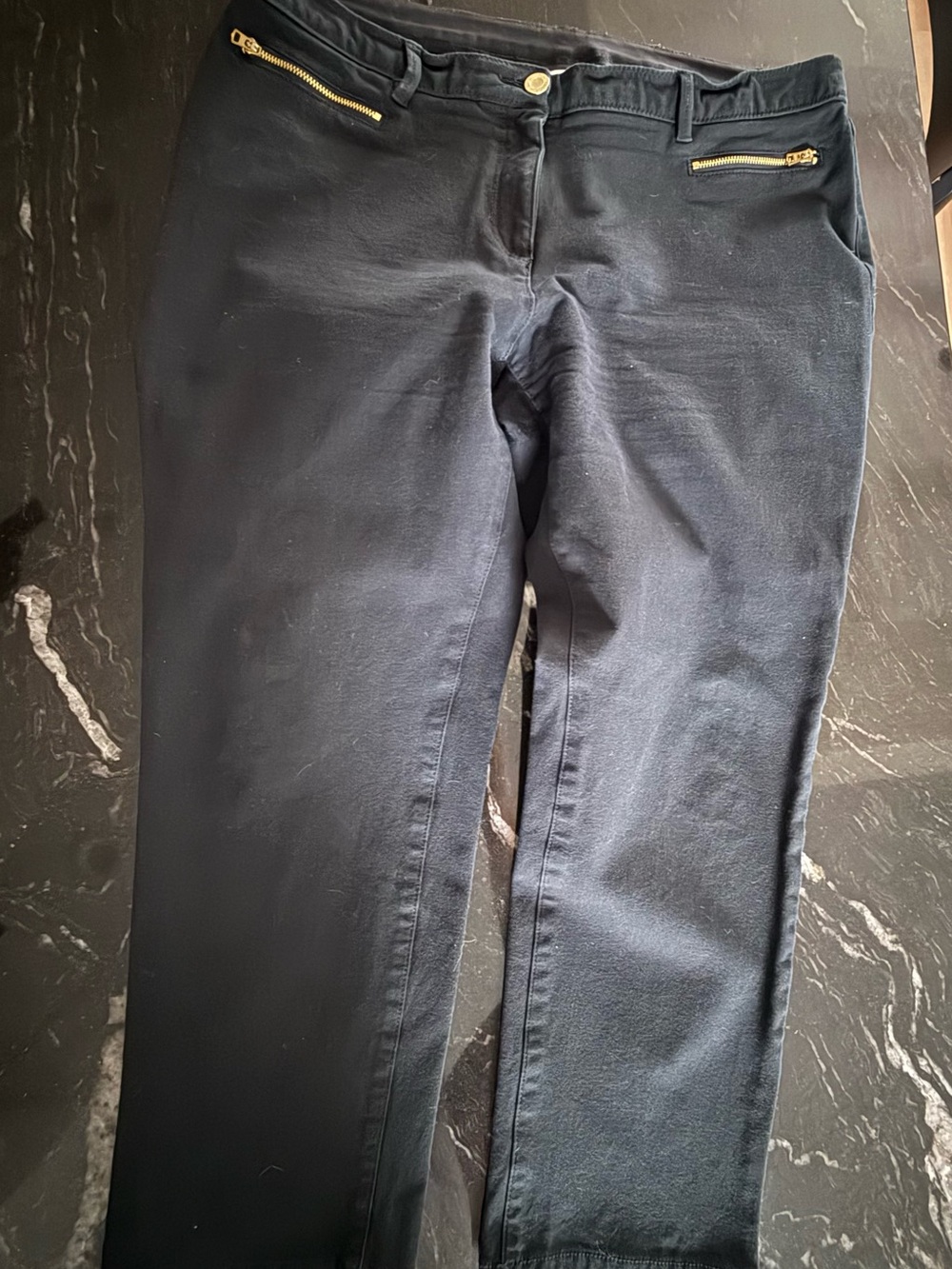 Chico’s black ankle pants 2.5 = 14